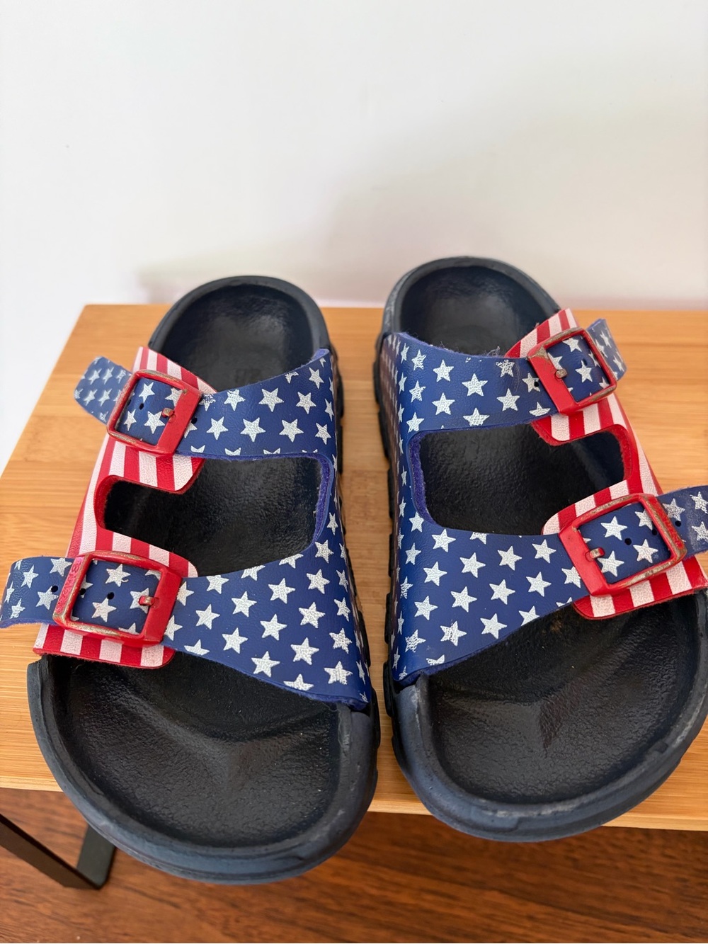 Birki’s Kids Sz 28 (10-10.5) Arizona Star & Stripe Buckle Sandals - Blue/Red USA